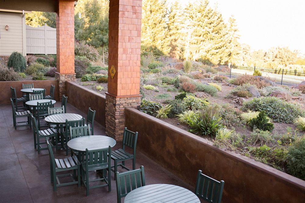 Oregon Garden Lodge