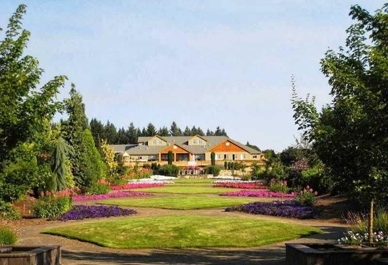 Lodge Oregon Garden